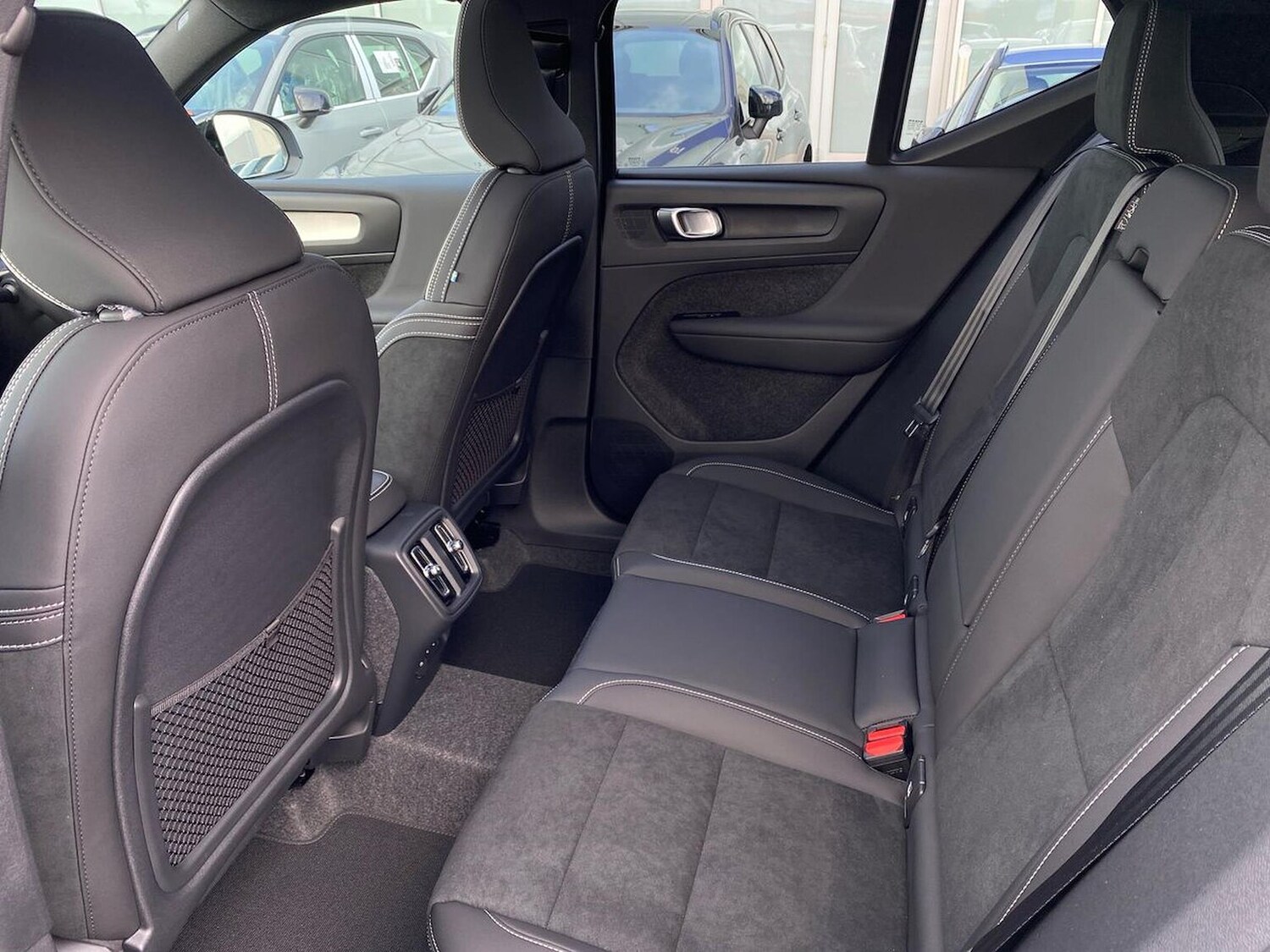 Used Volvo XC40 2025 for sale - 76115502: Photo 17