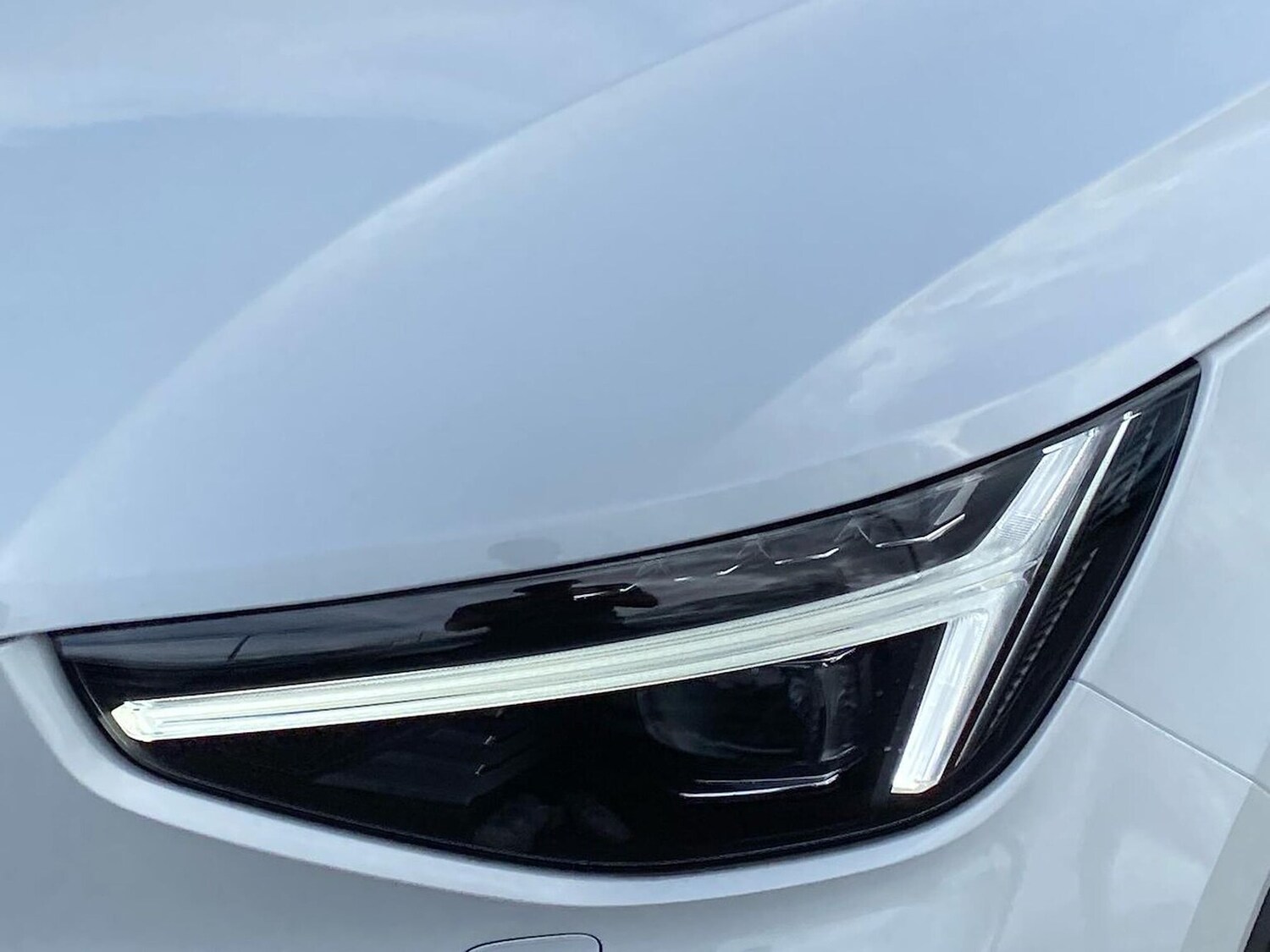 Used Volvo XC40 2025 for sale - 76115502: Photo 35