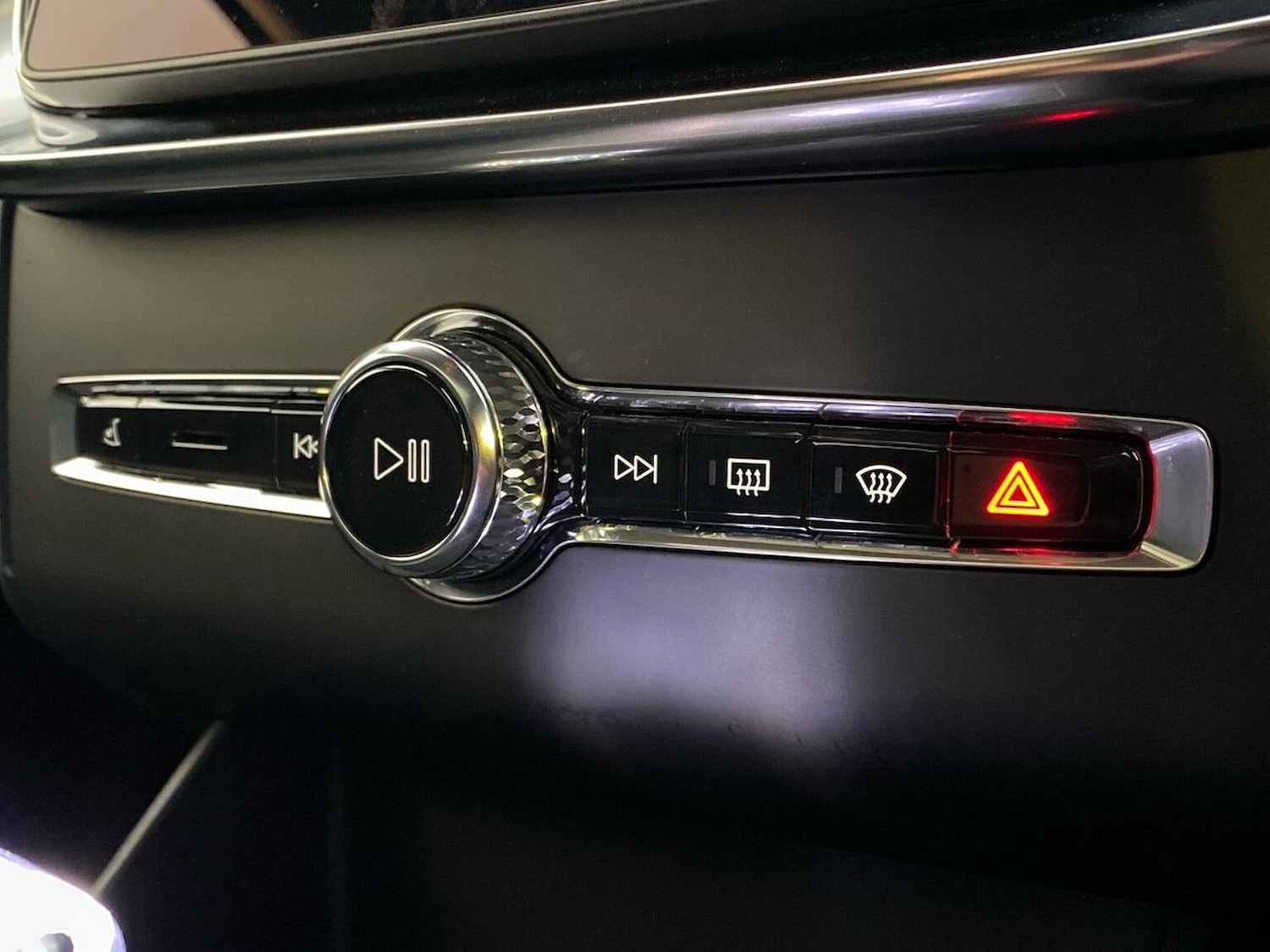 Used Volvo XC90 2025 for sale - 76497227: Photo 13