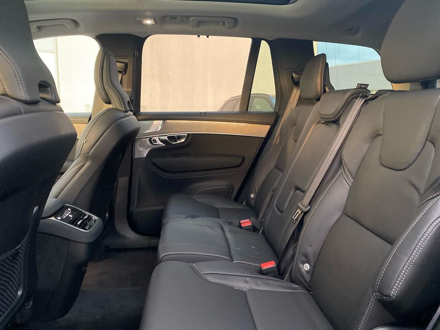 Used Volvo XC90 2025 for sale - 76497227: Photo 17