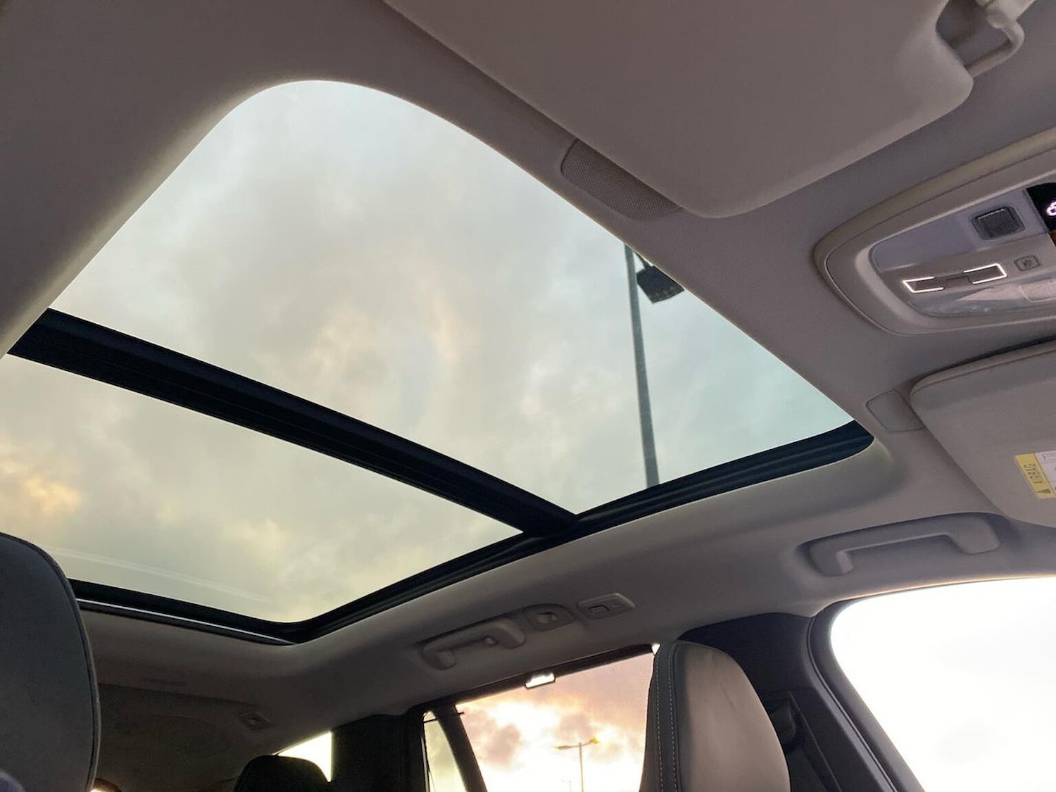 Used Volvo XC90 2025 for sale - 76497227: Photo 33