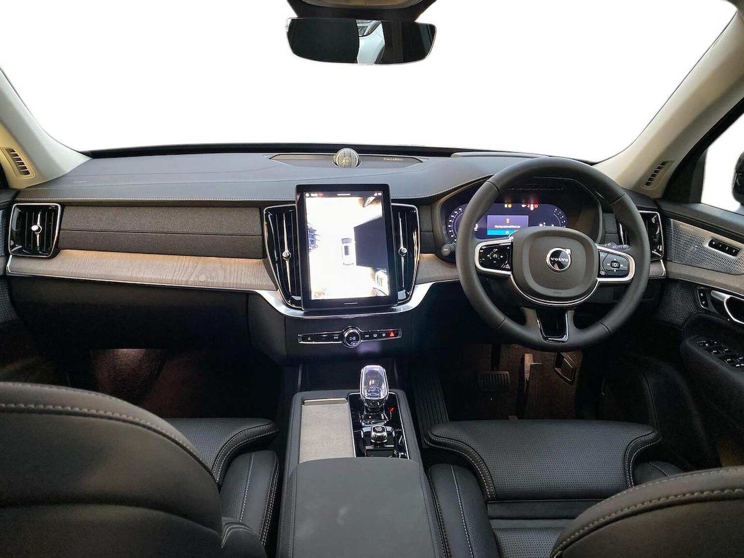 Used Volvo XC90 2025 for sale - 76497227: Photo 9