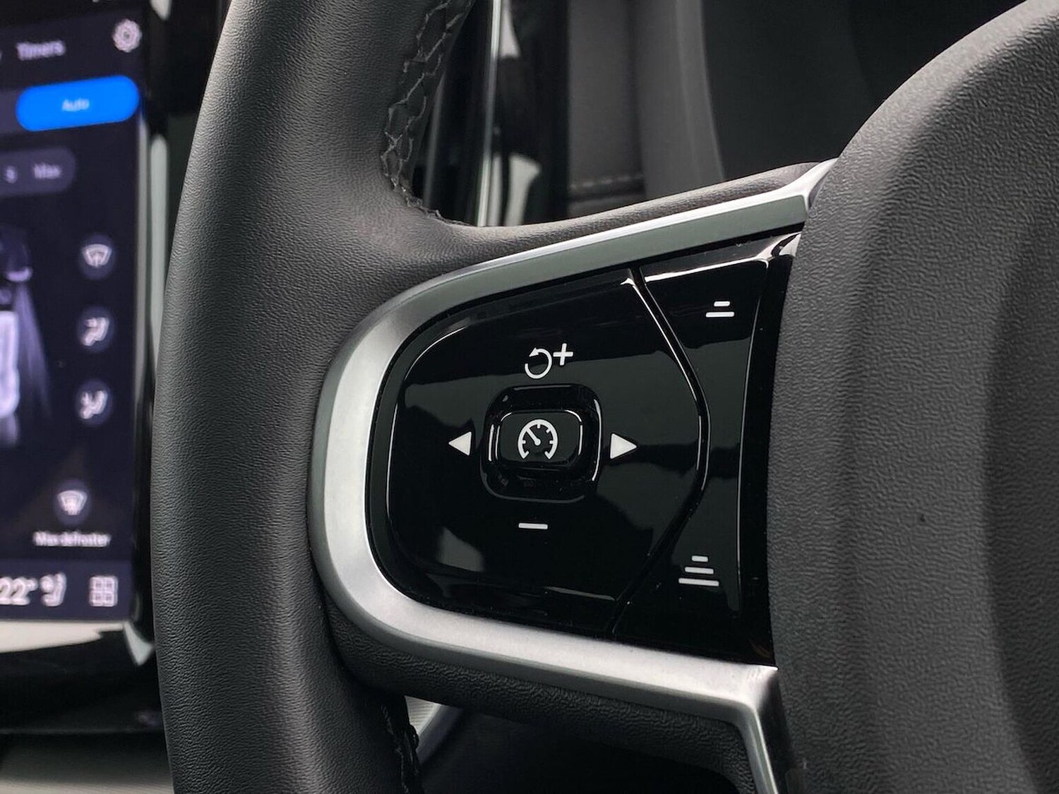 Used Volvo XC60 2025 for sale - 78144512: Photo 28