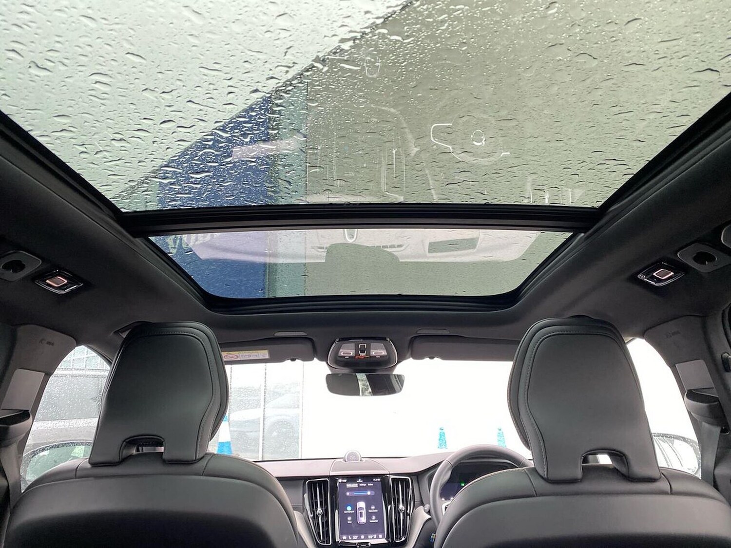 Used Volvo XC60 2025 for sale - 78144512: Photo 33