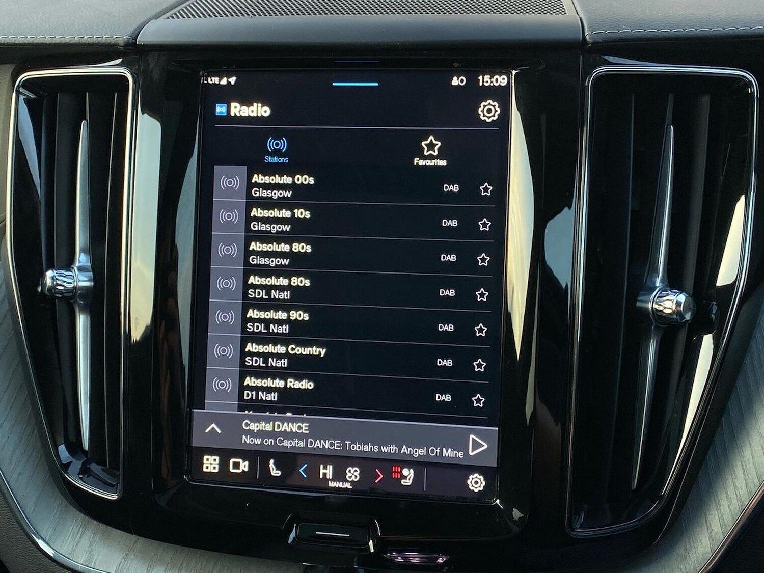 Used Volvo XC60 2025 for sale - 77489743: Photo 11