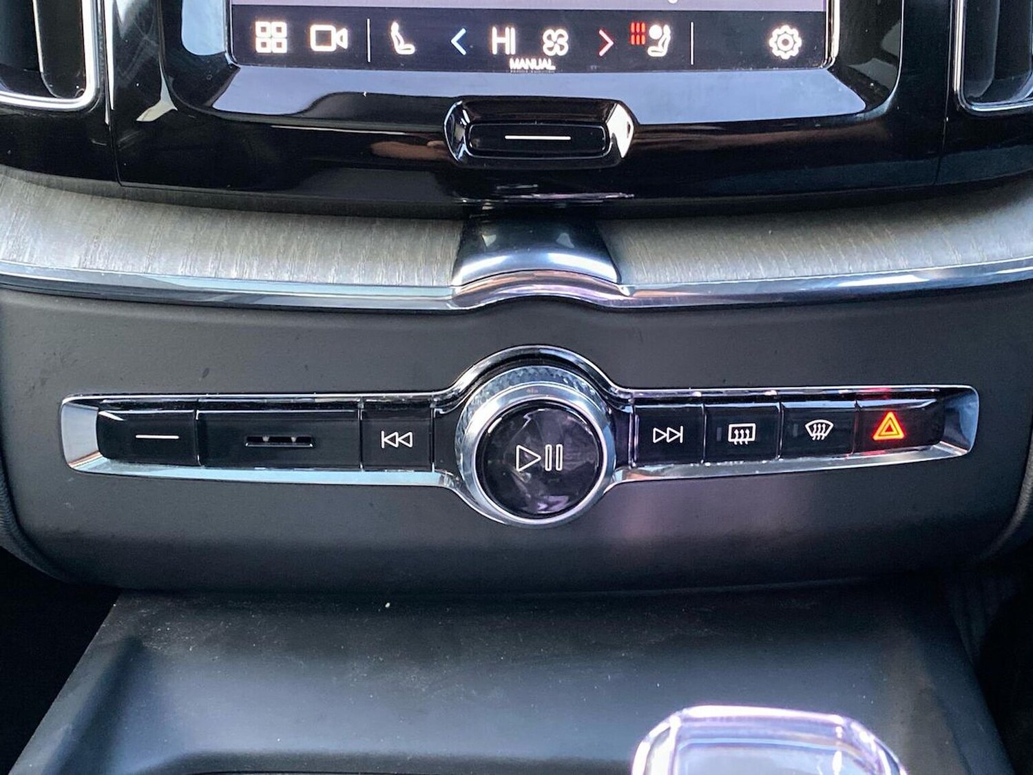 Used Volvo XC60 2025 for sale - 77489743: Photo 12