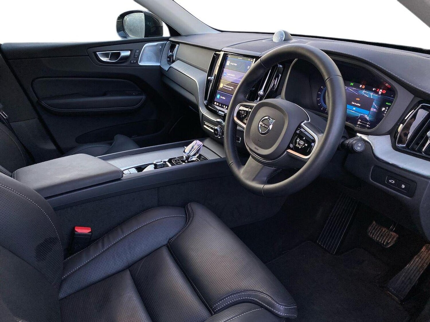 Used Volvo XC60 2025 for sale - 77489743: Photo 15