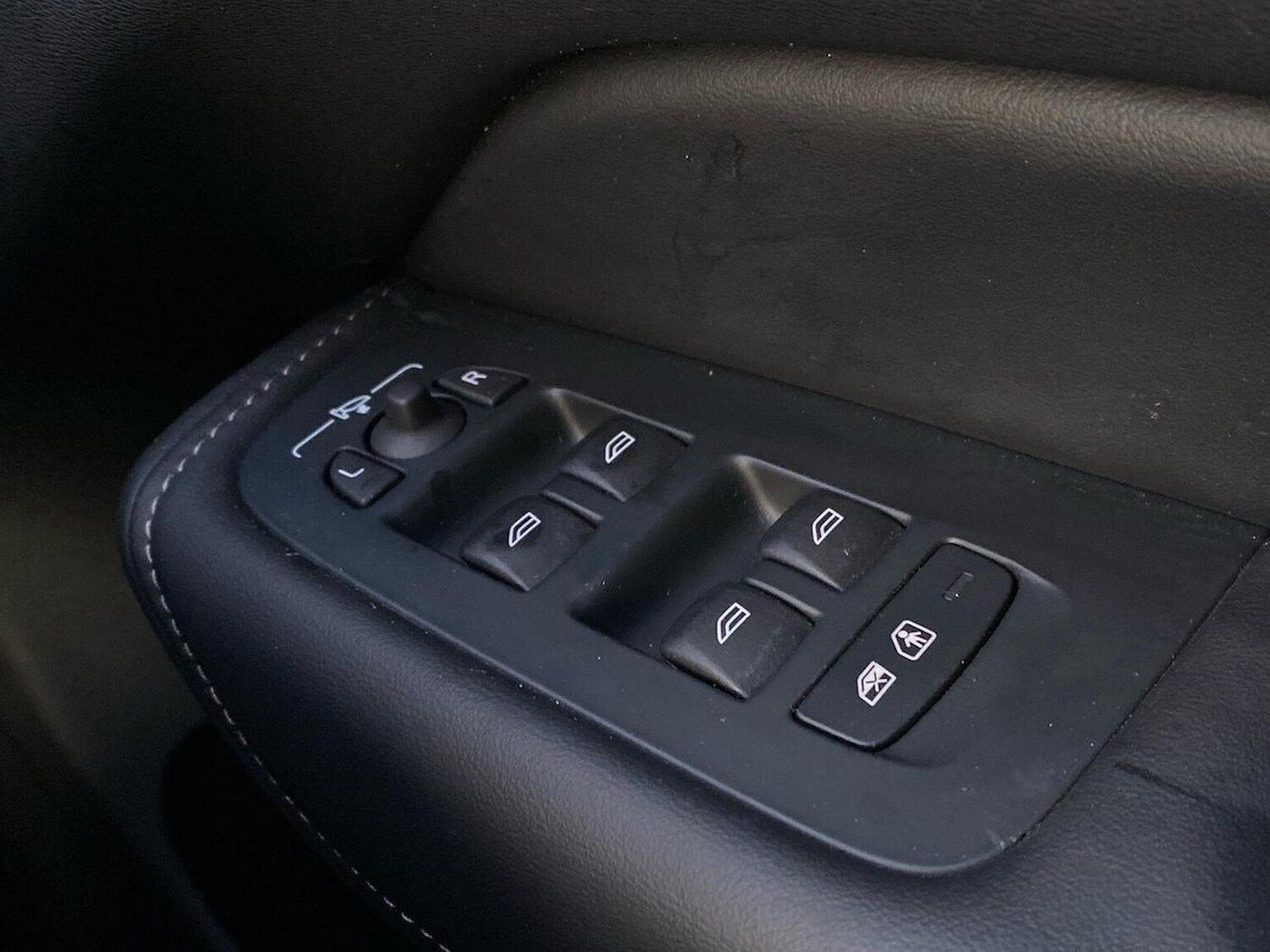 Used Volvo XC60 2025 for sale - 77489743: Photo 21