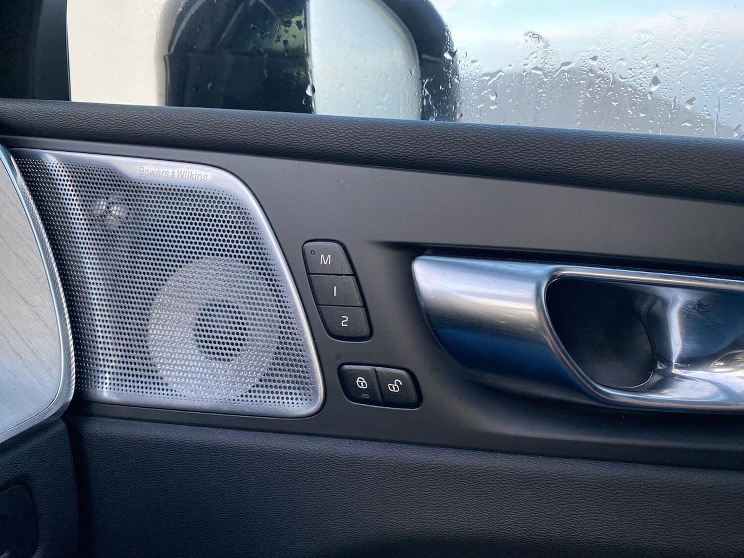 Used Volvo XC60 2025 for sale - 77489743: Photo 38