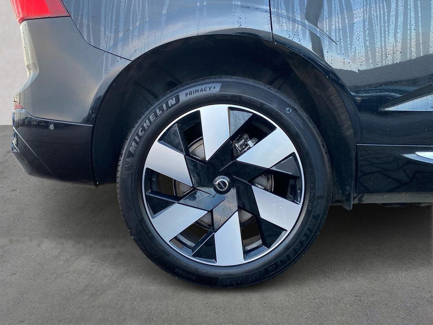 Used Volvo XC60 2025 for sale - 77489743: Photo 6