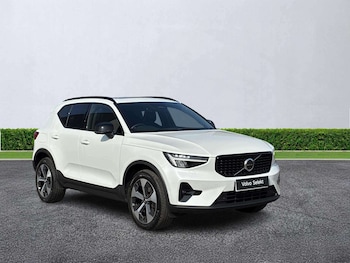 Used Volvo XC40 2023 for sale - 79277434: Photo