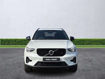 Used Volvo XC40 2023 for sale - 79277434: Photo