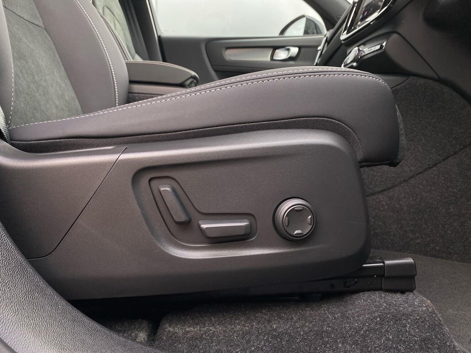 Used Volvo Other 2025 for sale - 76107142: Photo 31