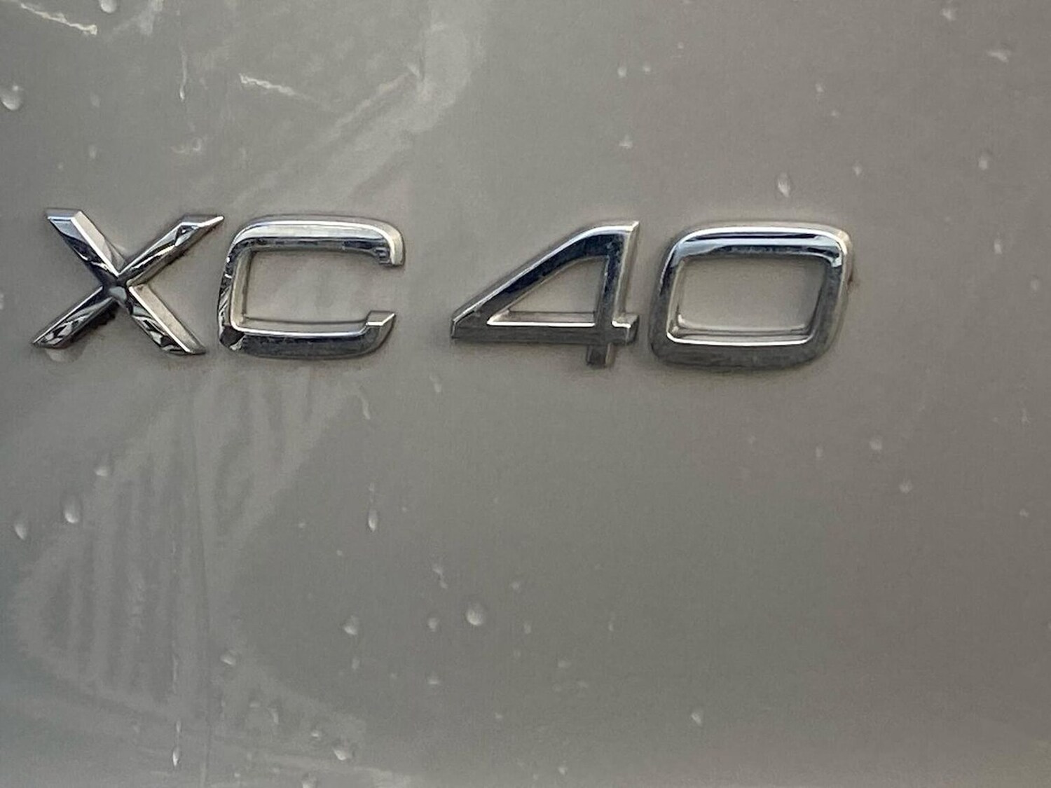Used Volvo XC40 2024 for sale - 76347029: Photo 34