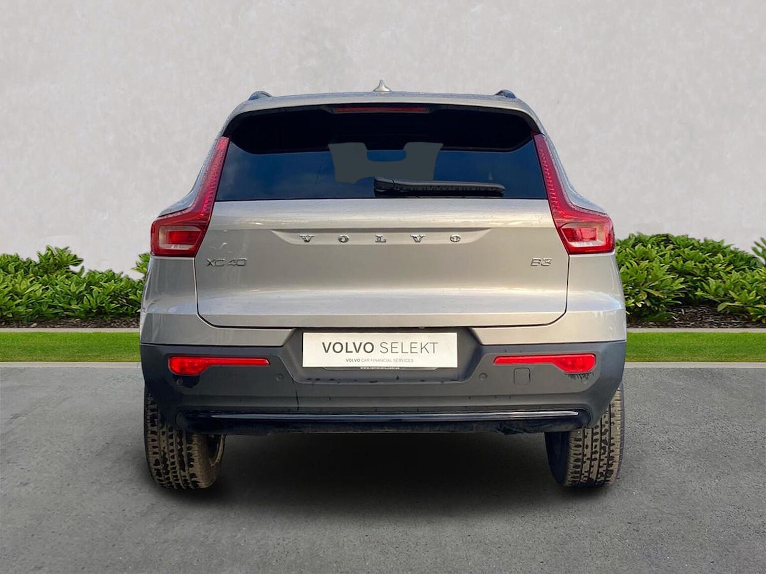 Used Volvo XC40 2024 for sale - 76347029: Photo 5