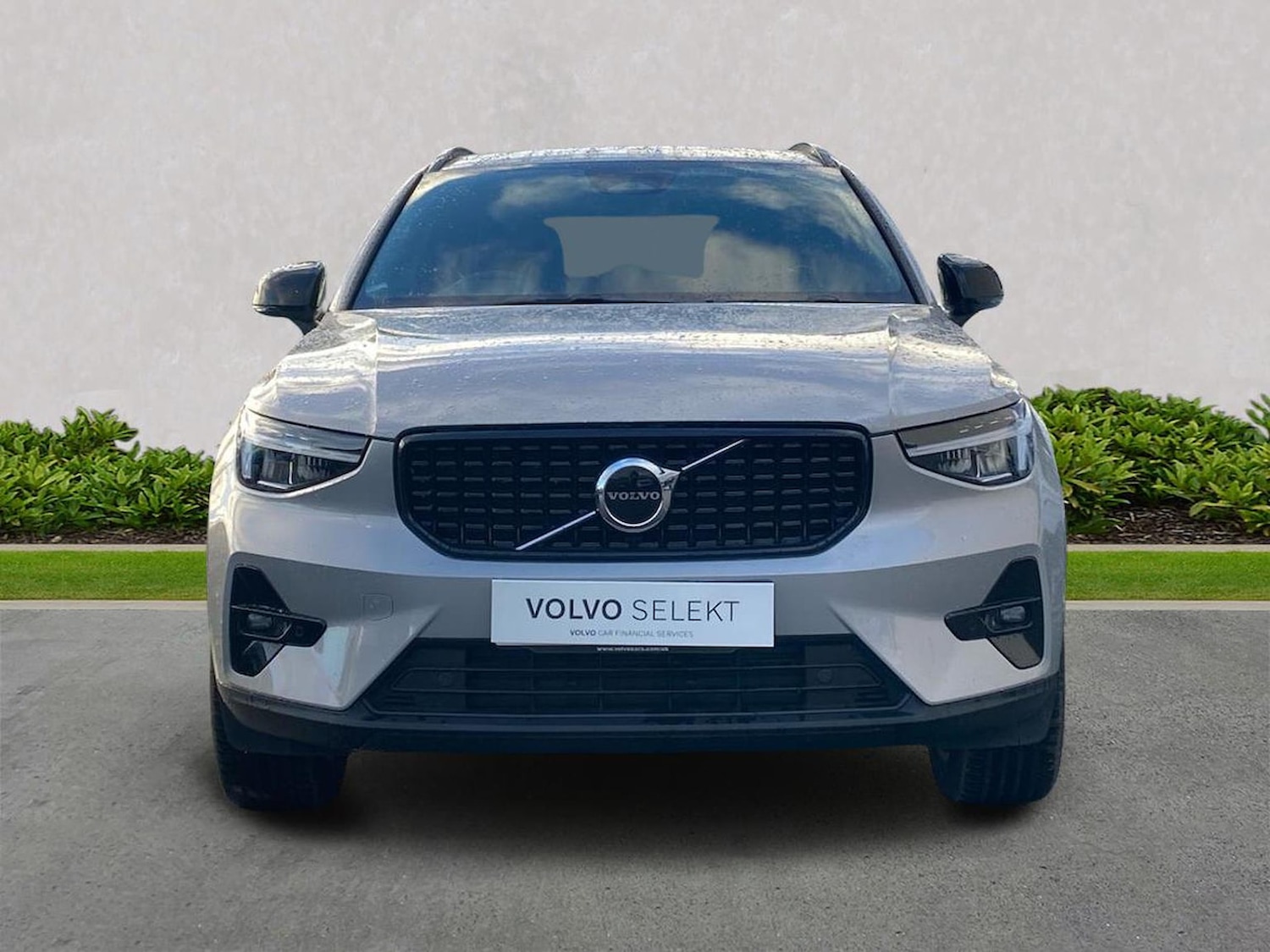 Used Volvo XC40 2024 for sale - 76347029: Photo 6