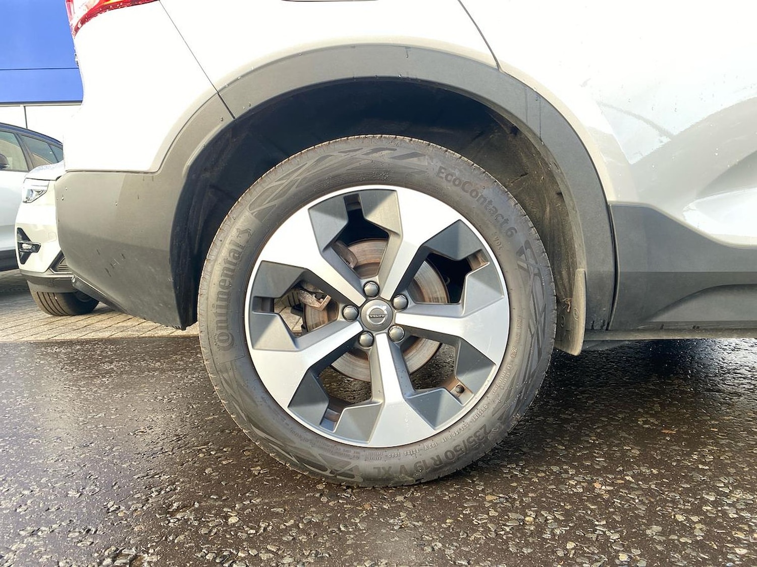 Used Volvo XC40 2024 for sale - 76347029: Photo 7