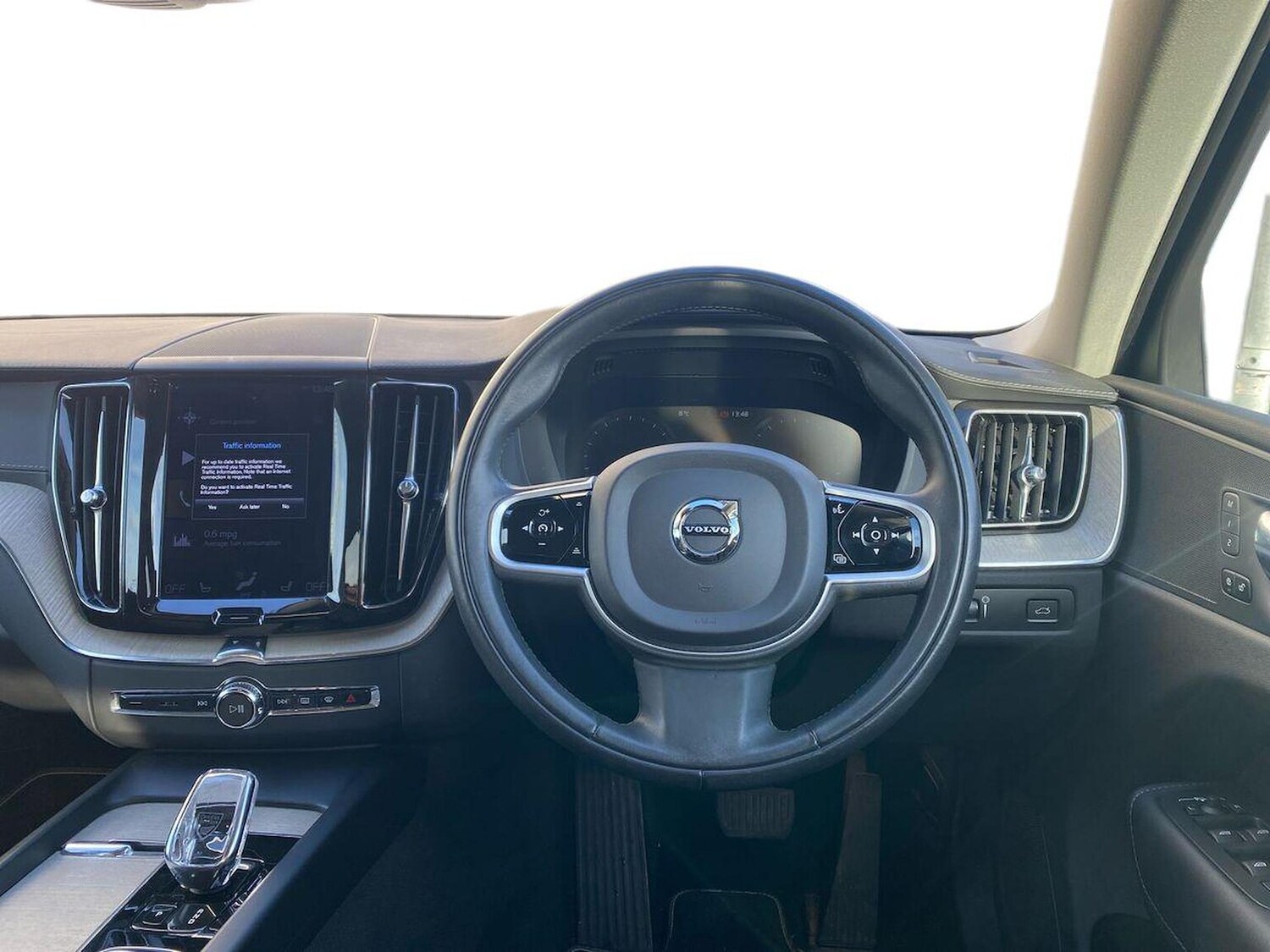 Used Volvo XC60 2021 for sale - 77715391: Photo 9