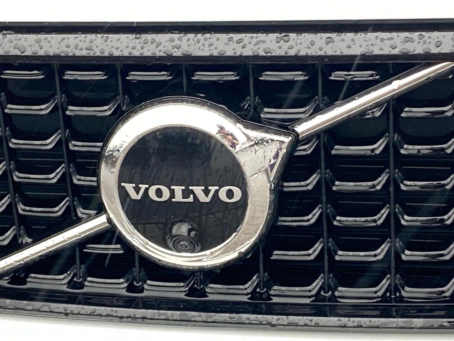 Used Volvo XC40 2023 for sale - 76477216: Photo 33