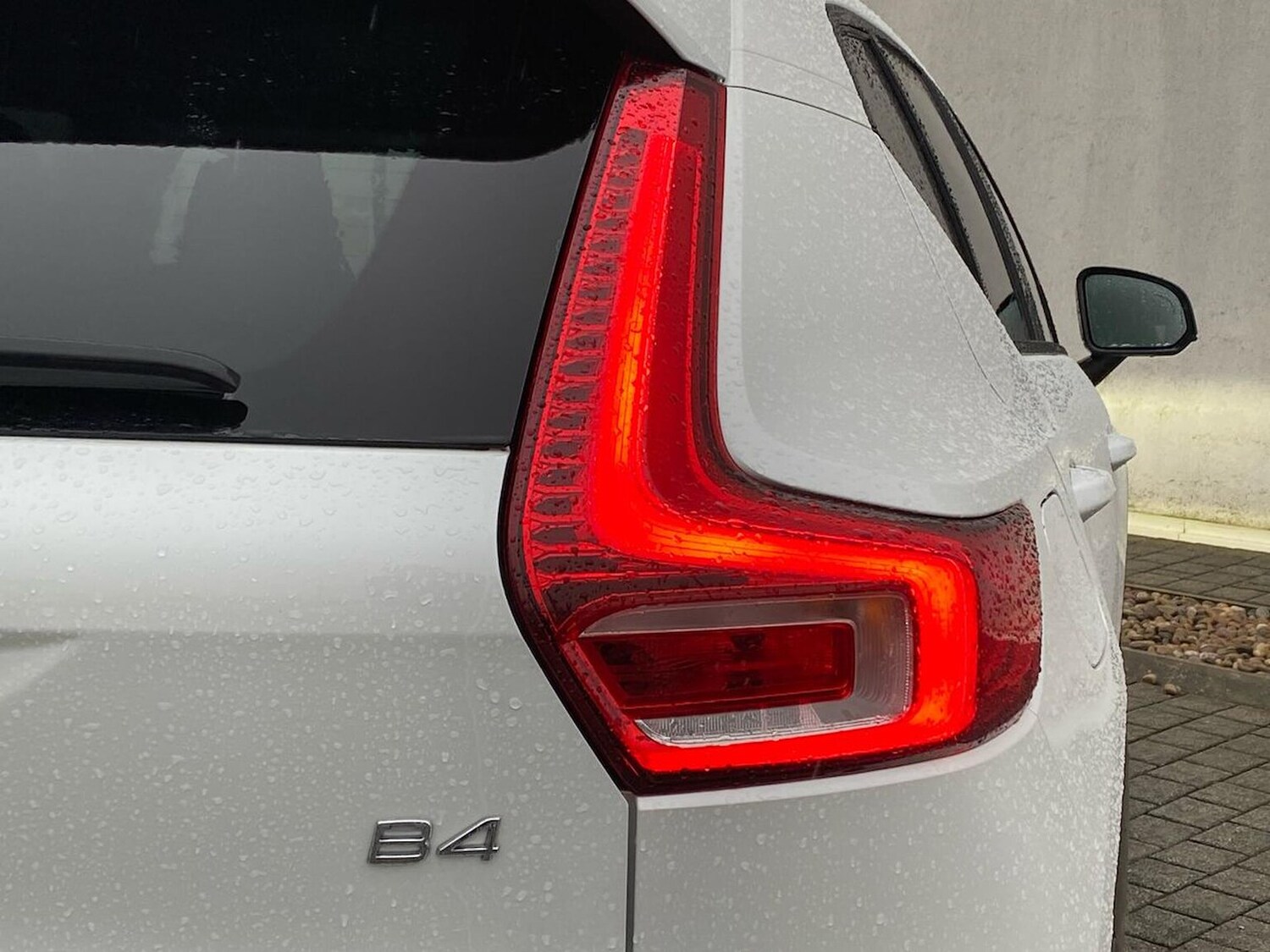 Used Volvo XC40 2023 for sale - 76477216: Photo 36