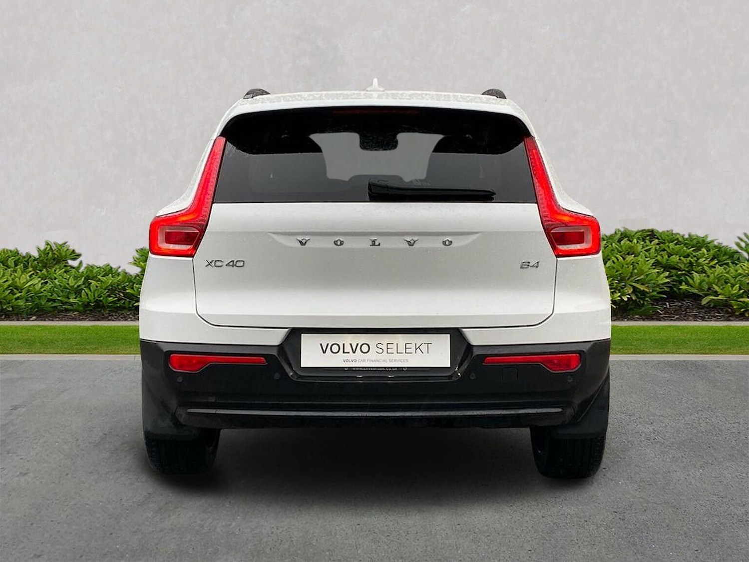Used Volvo XC40 2023 for sale - 76477216: Photo 4