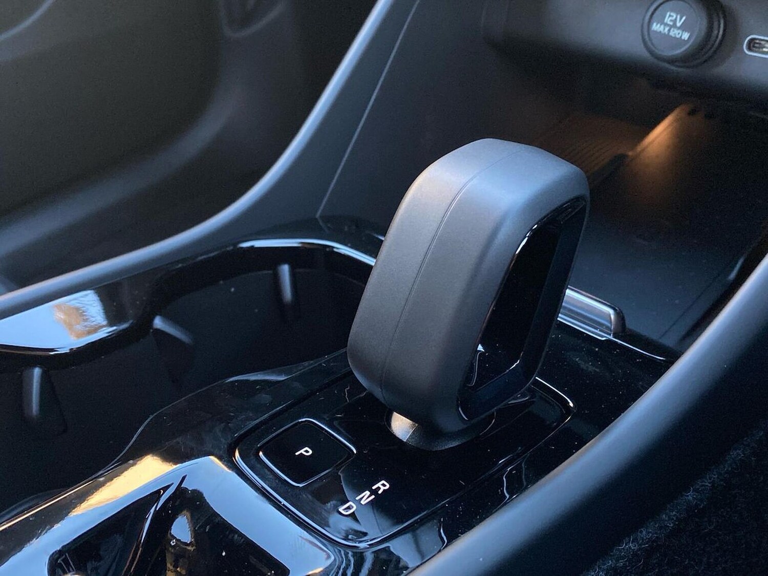 Used Volvo XC40 2025 for sale - 77489689: Photo 37