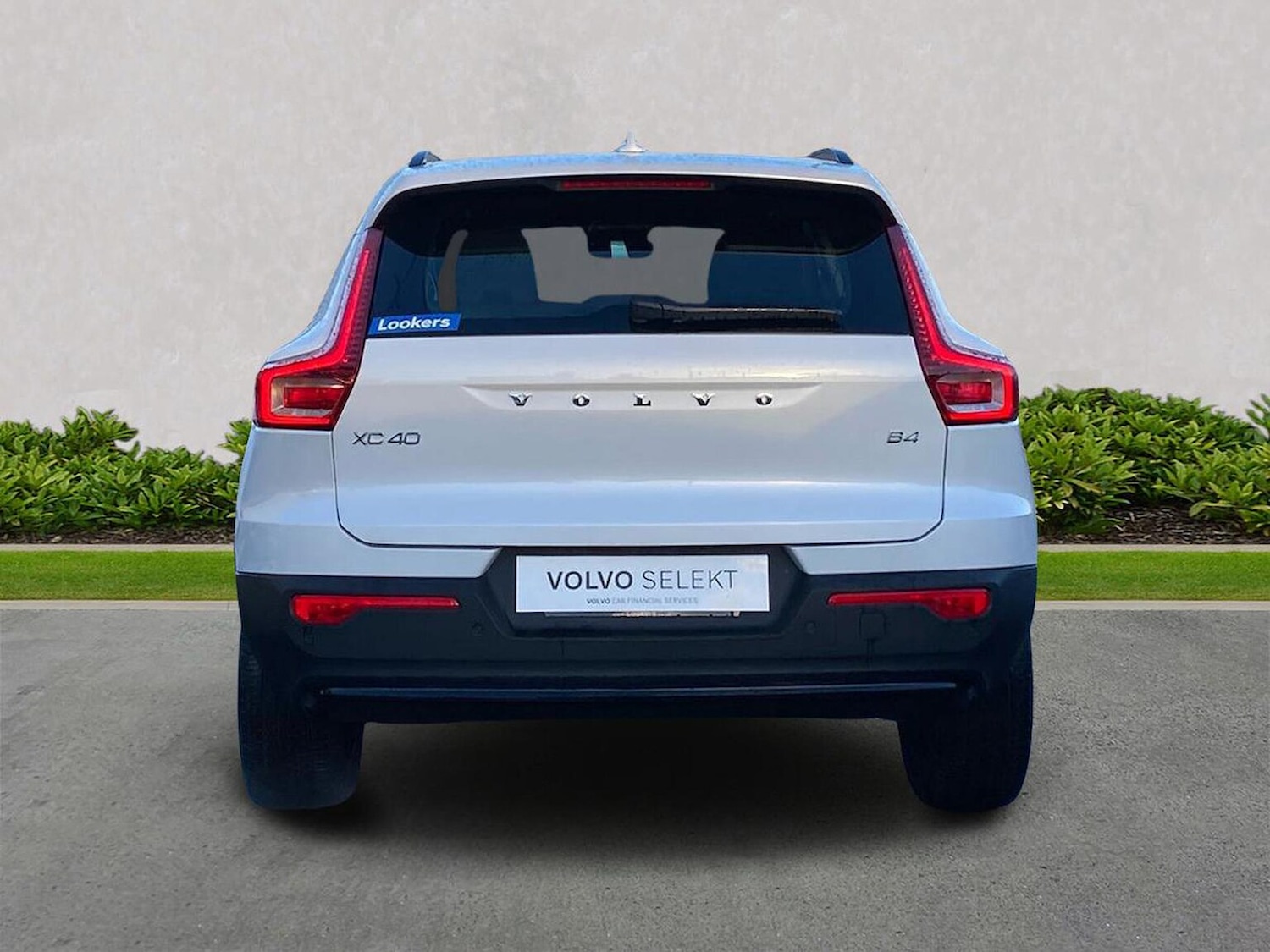 Used Volvo XC40 2025 for sale - 77489689: Photo 4