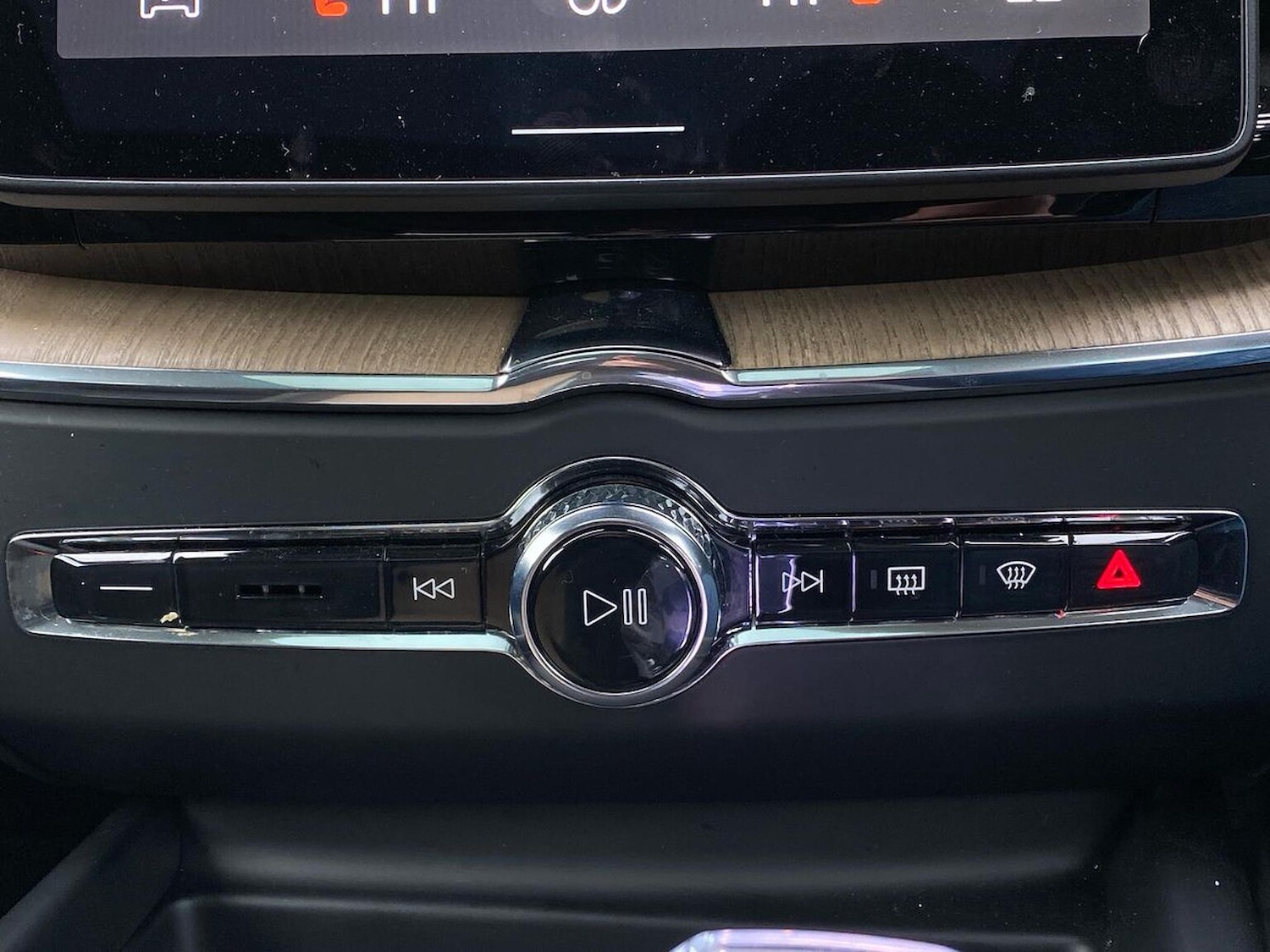 Used Volvo XC60 2025 for sale - 77802116: Photo 12