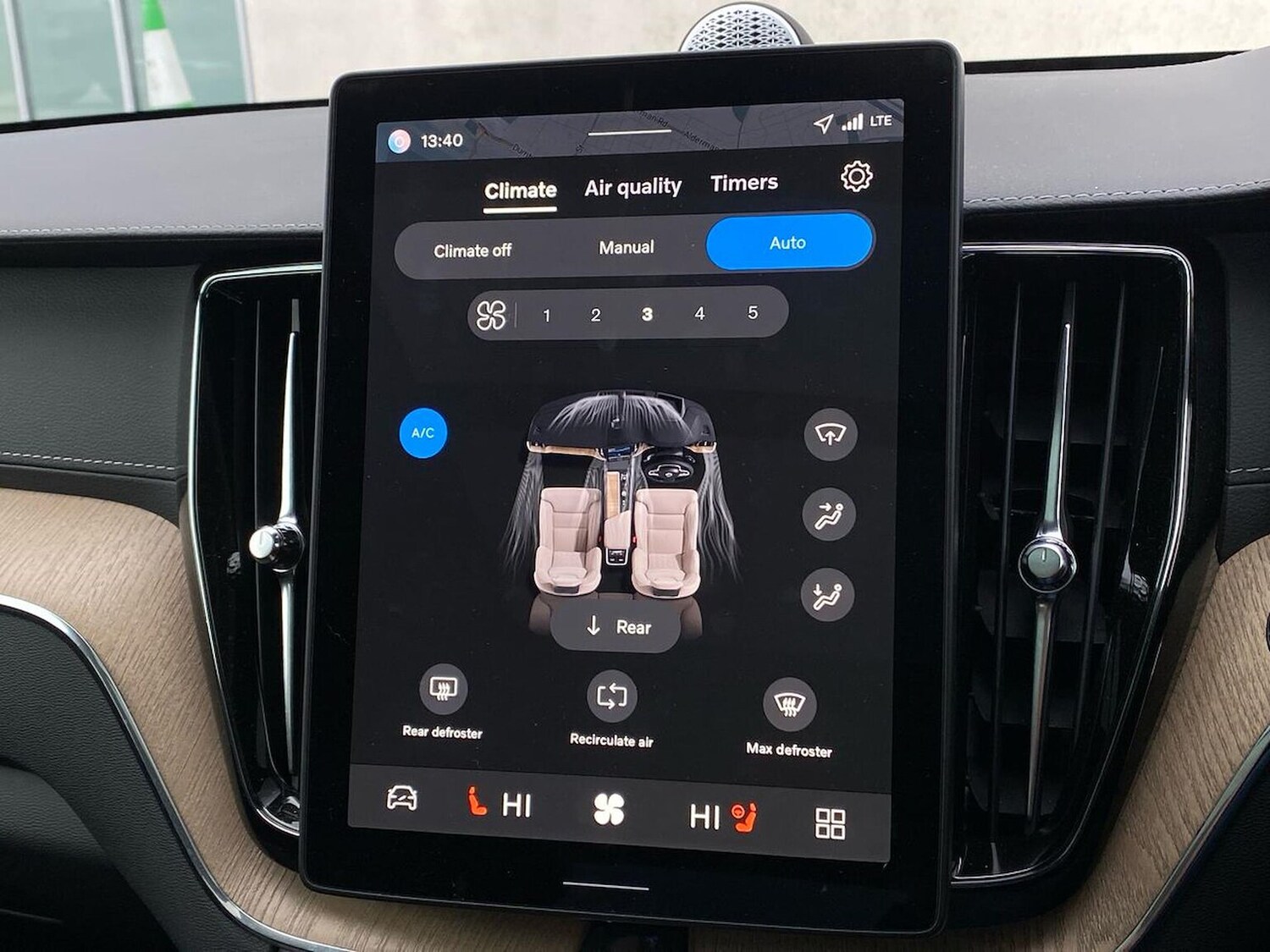 Used Volvo XC60 2025 for sale - 77802116: Photo 25