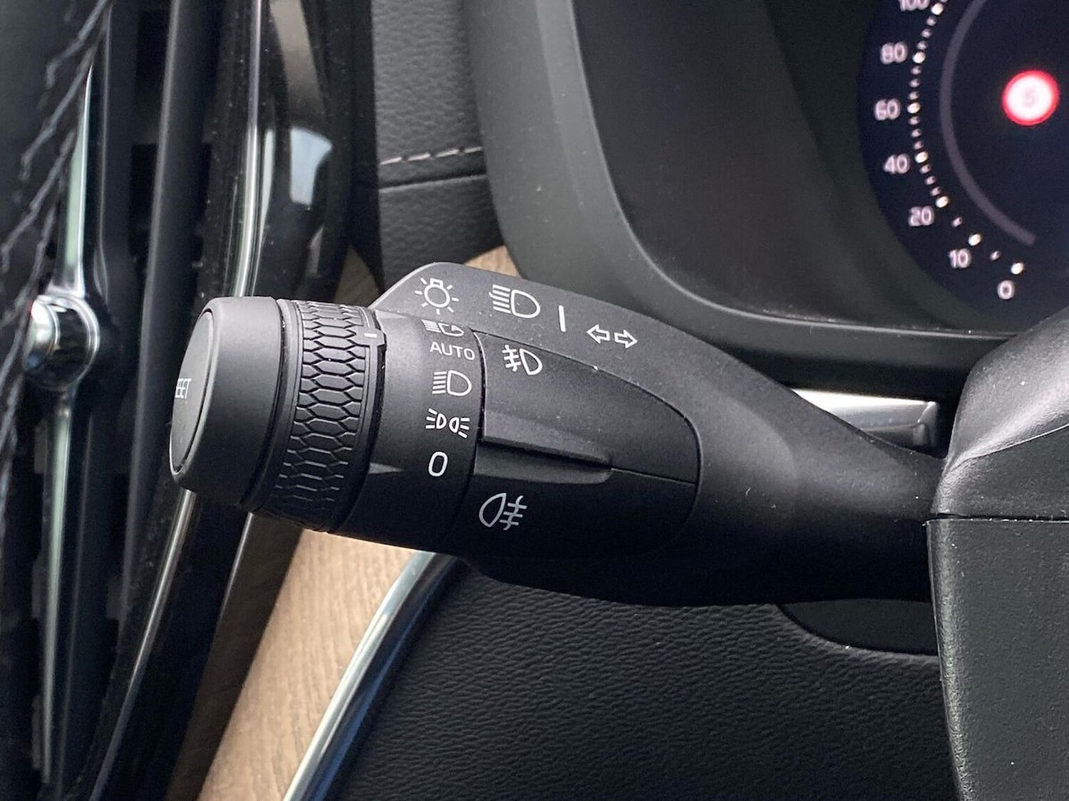 Used Volvo XC60 2025 for sale - 77802116: Photo 29