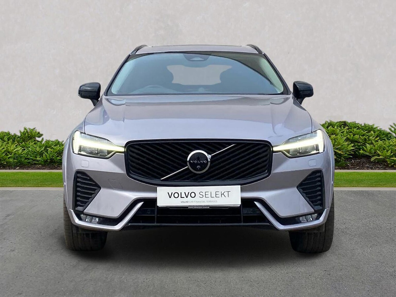 Used Volvo XC60 2025 for sale - 77802116: Photo 5