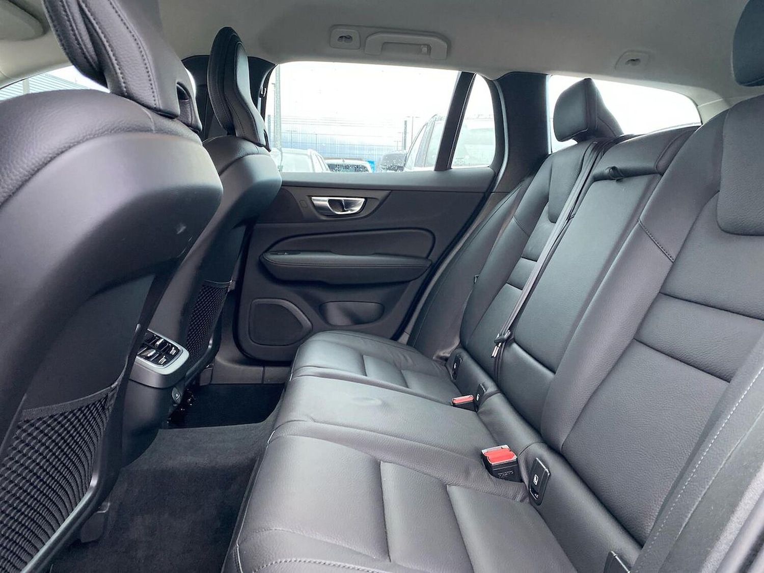 Used Volvo V60 2025 for sale - 76892162: Photo 17