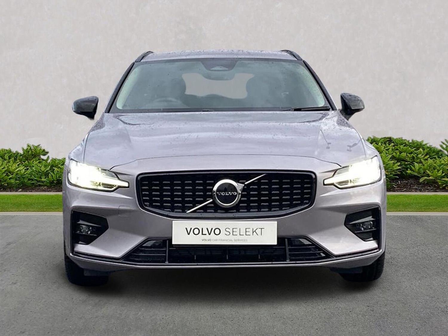 Used Volvo V60 2025 for sale - 76892162: Photo 6