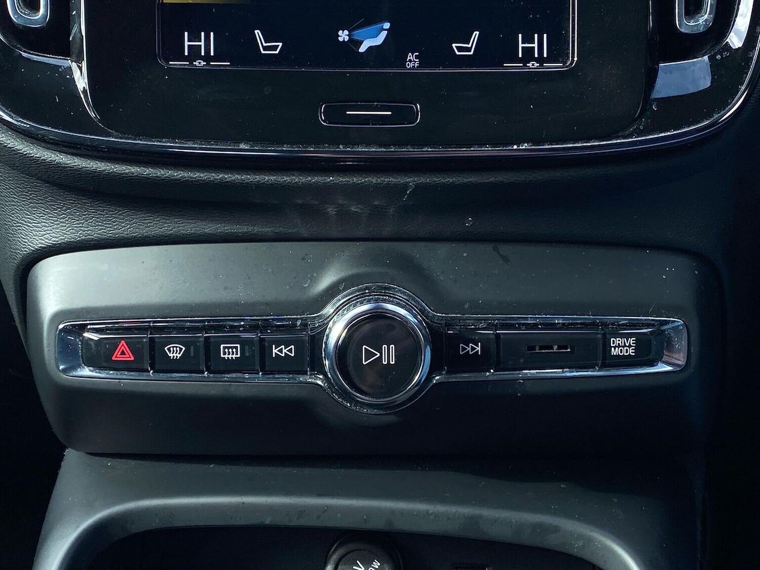 Used Volvo XC40 2020 for sale - 78191141: Photo 14