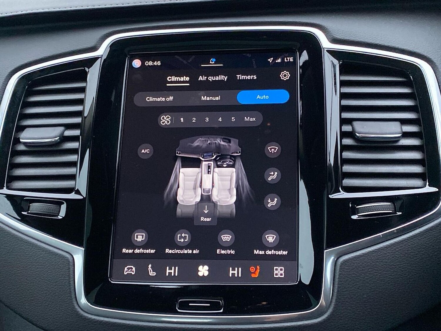 Used Volvo XC90 2023 for sale - 78004656: Photo 25