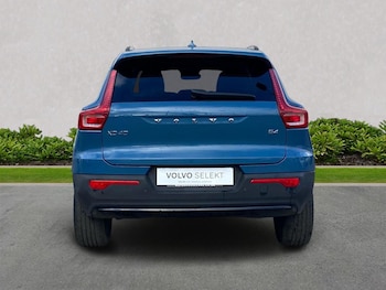 Used Volvo XC40 2022 for sale - 77888671: Photo