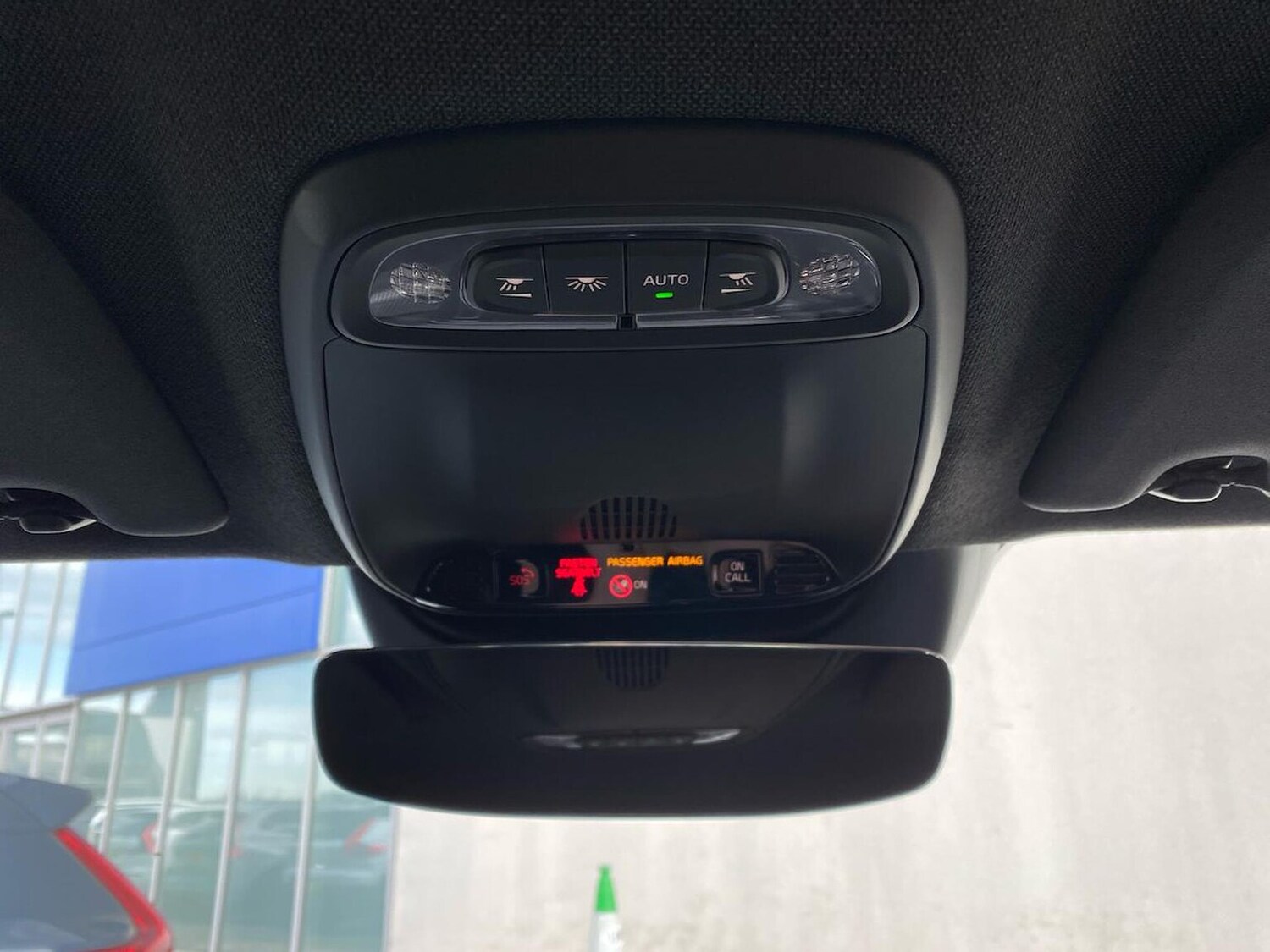 Used Volvo XC40 2019 for sale - 78191221: Photo 16