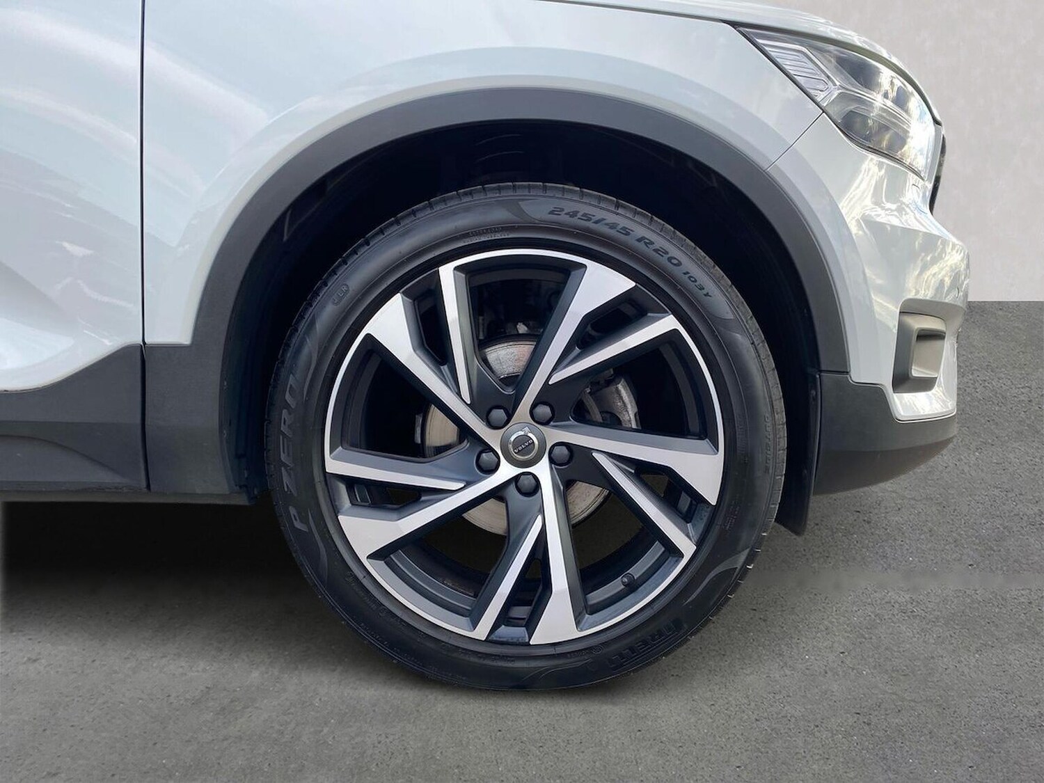 Used Volvo XC40 2019 for sale - 78191221: Photo 8