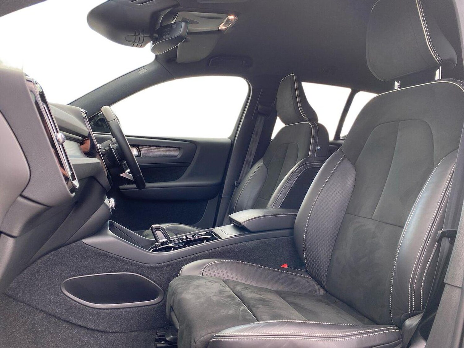 Used Volvo XC40 2019 for sale - 78191221: Photo 9