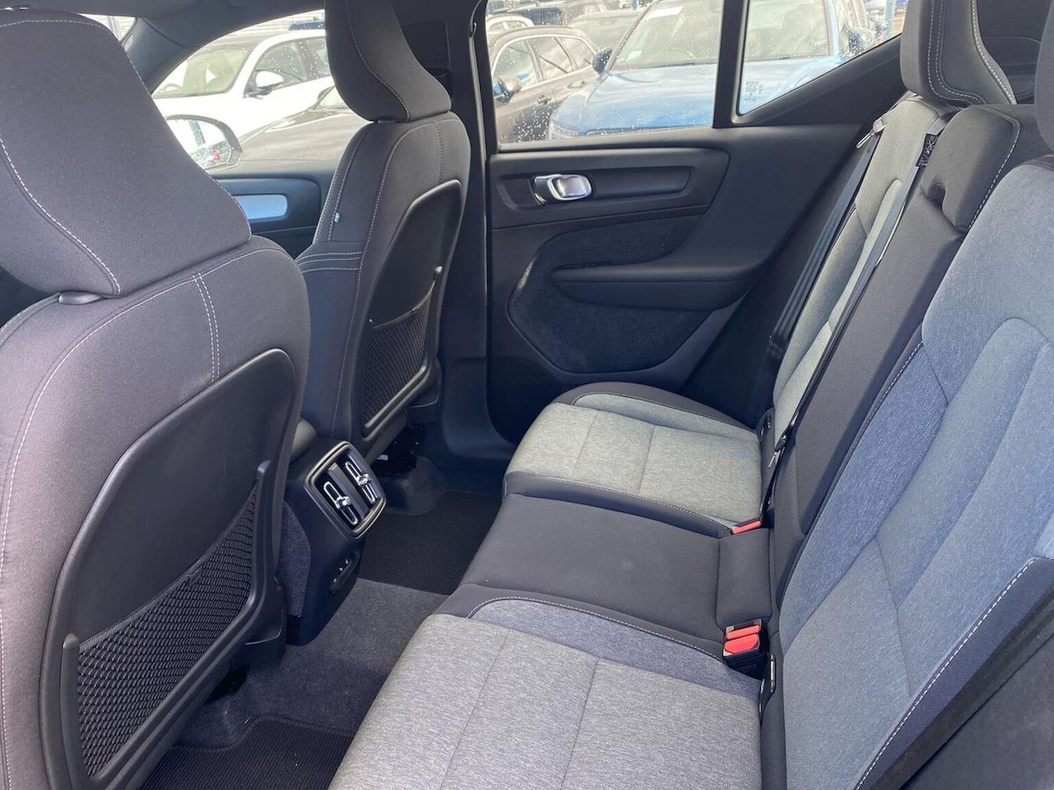 Used Volvo XC40 2023 for sale - 76082476: Photo 17