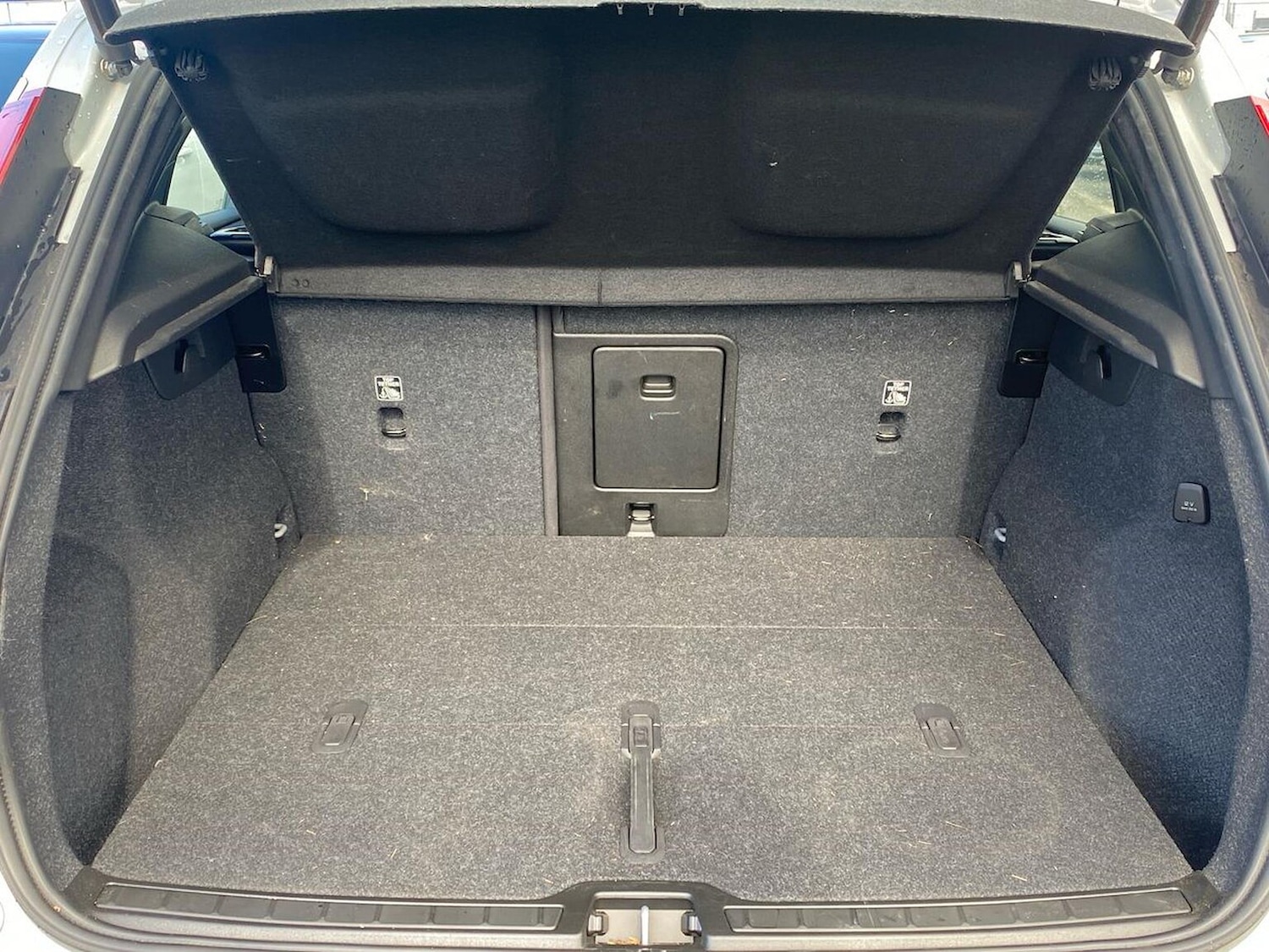Used Volvo XC40 2023 for sale - 76082476: Photo 18