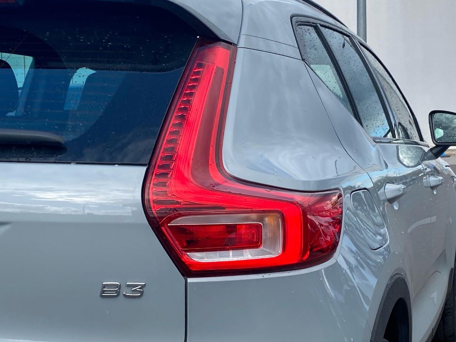 Used Volvo XC40 2023 for sale - 76082476: Photo 36