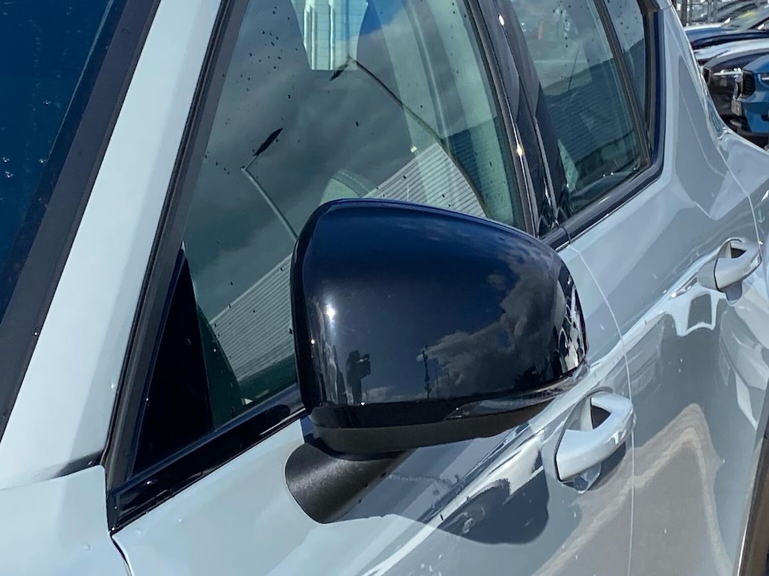 Used Volvo XC40 2023 for sale - 76082476: Photo 38