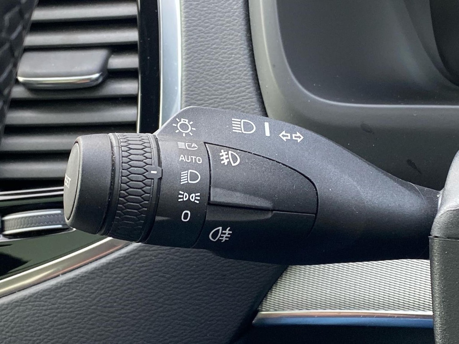 Used Volvo XC90 2021 for sale - 77003676: Photo 30