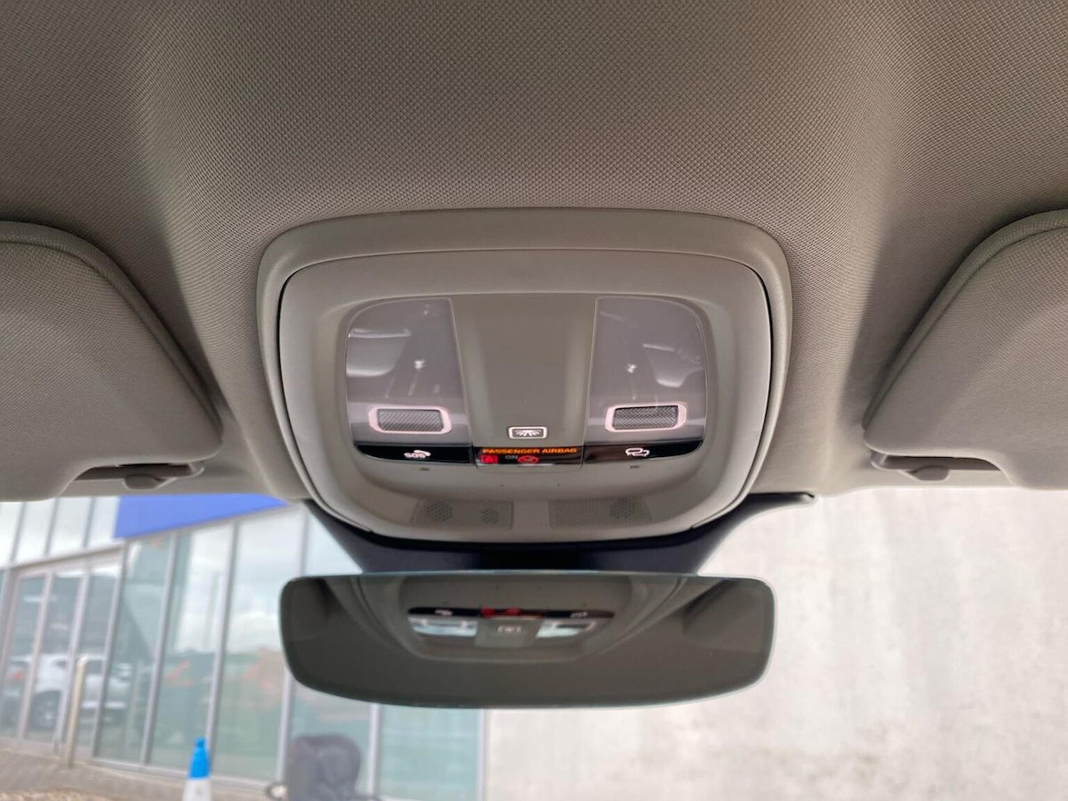 Used Volvo V90 2025 for sale - 76464699: Photo 15