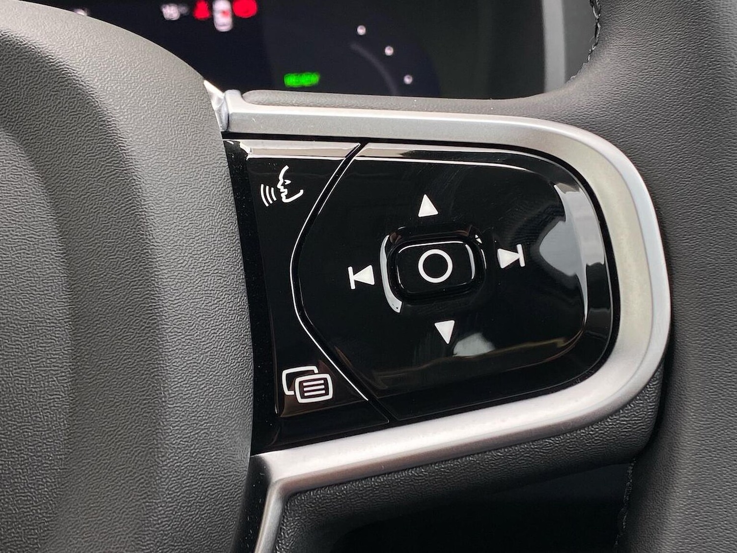 Used Volvo V90 2025 for sale - 76464699: Photo 27