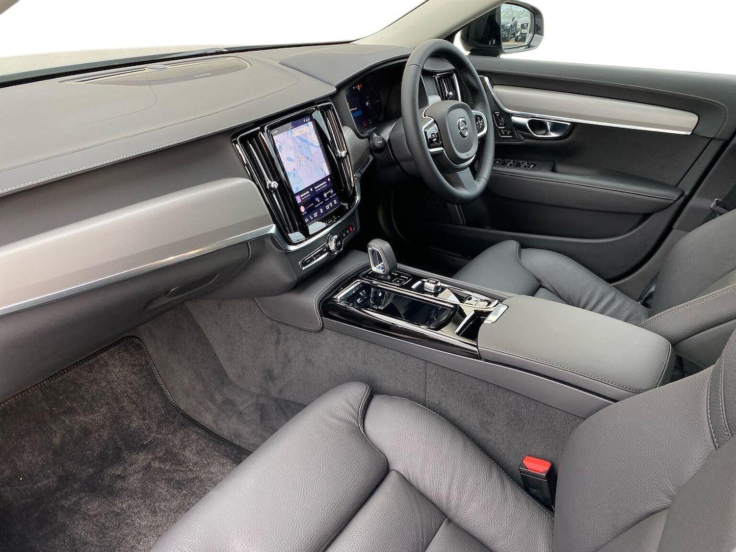 Used Volvo V90 2025 for sale - 76464699: Photo 8