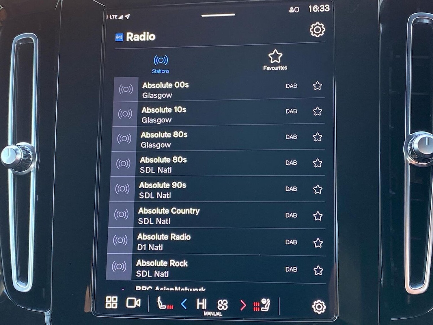 Used Volvo XC40 2022 for sale - 76893300: Photo 12