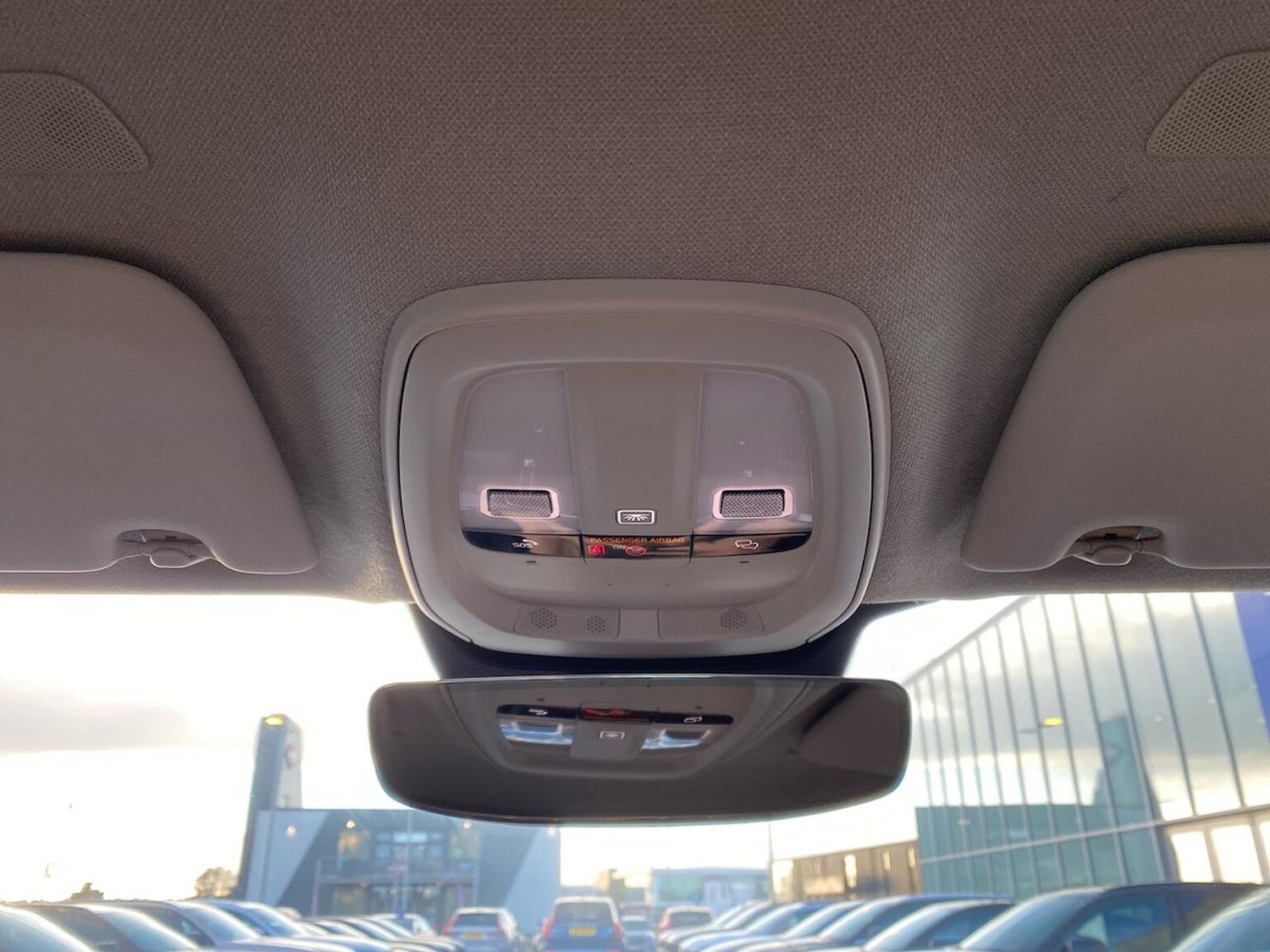 Used Volvo XC40 2022 for sale - 76893300: Photo 15