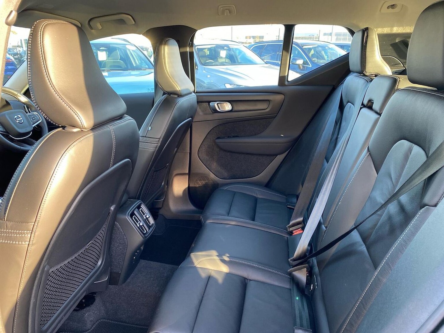 Used Volvo XC40 2022 for sale - 76893300: Photo 17